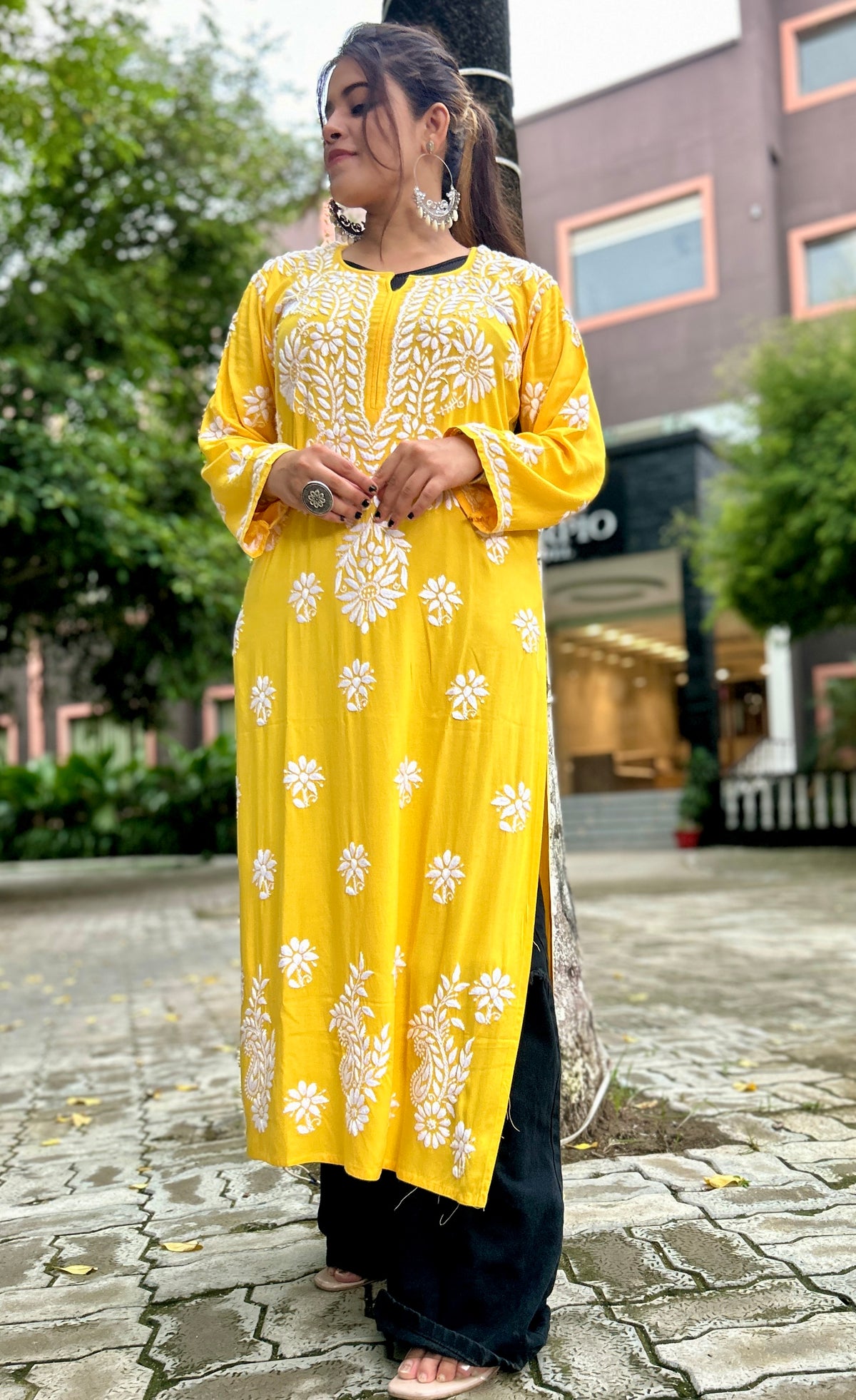 ChikanKari Kurti  