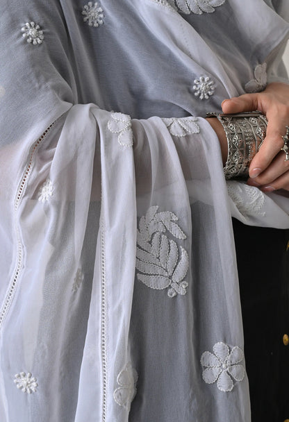 Lucknowi Chikankari Dupatta Closeup View