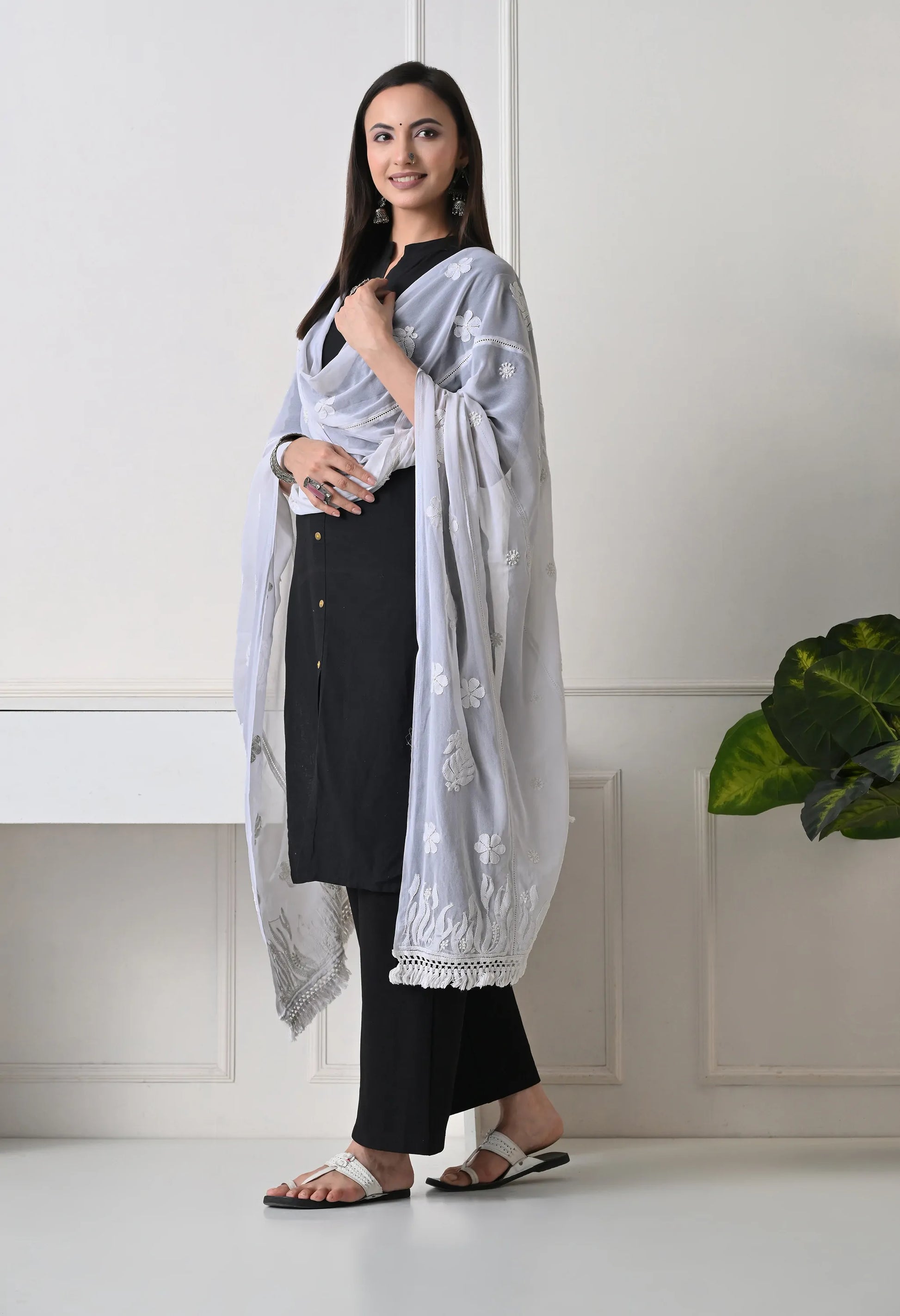 Lucknowi Chikankari Dupatta Left Side View