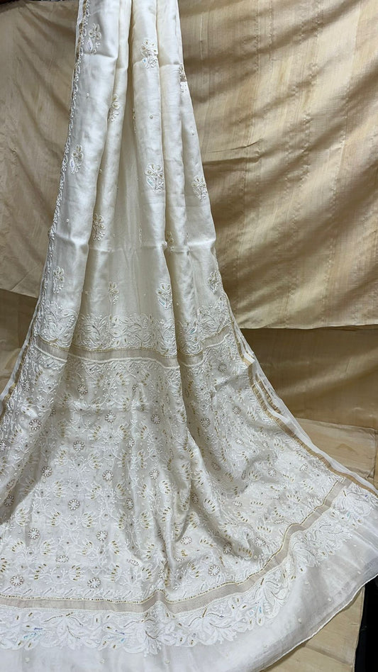 ChikanKari Saree