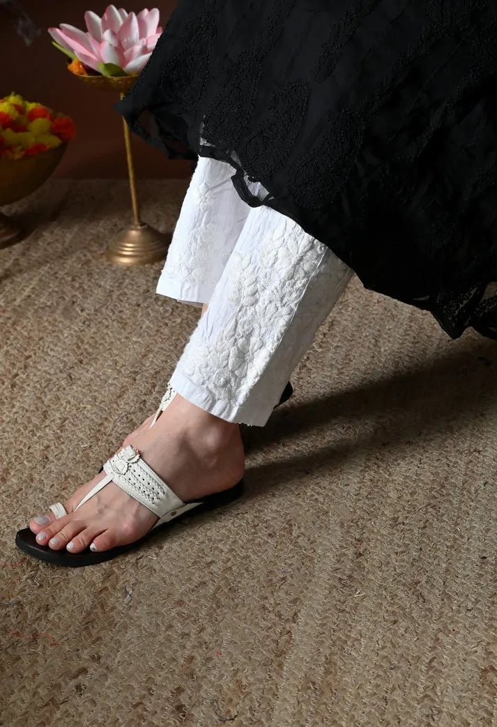 Bottom Hem Detail of Black Chikankari Kurti