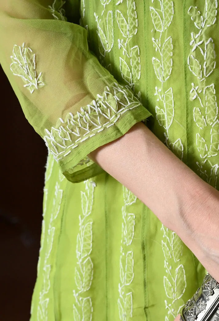 Sleeve embroidery and cuff detail of pistachio green ethnic kurta